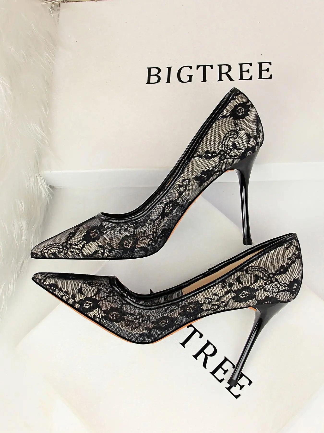 Women'S Mesh Hollow Design with Contrast Lace Pointed Toe Stiletto Heeled, Stylish Elegant Classy High Heeled Dress Formal Shoes for Party, Perfect Footwear for Outfit Matching, Wedding Party Shoes