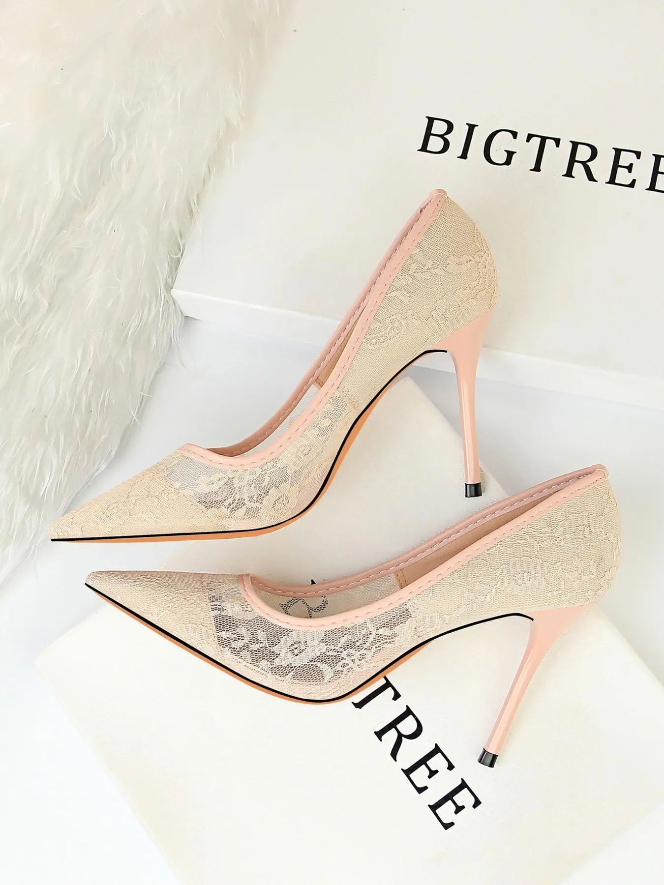 Women'S Mesh Hollow Design with Contrast Lace Pointed Toe Stiletto Heeled, Stylish Elegant Classy High Heeled Dress Formal Shoes for Party, Perfect Footwear for Outfit Matching, Wedding Party Shoes