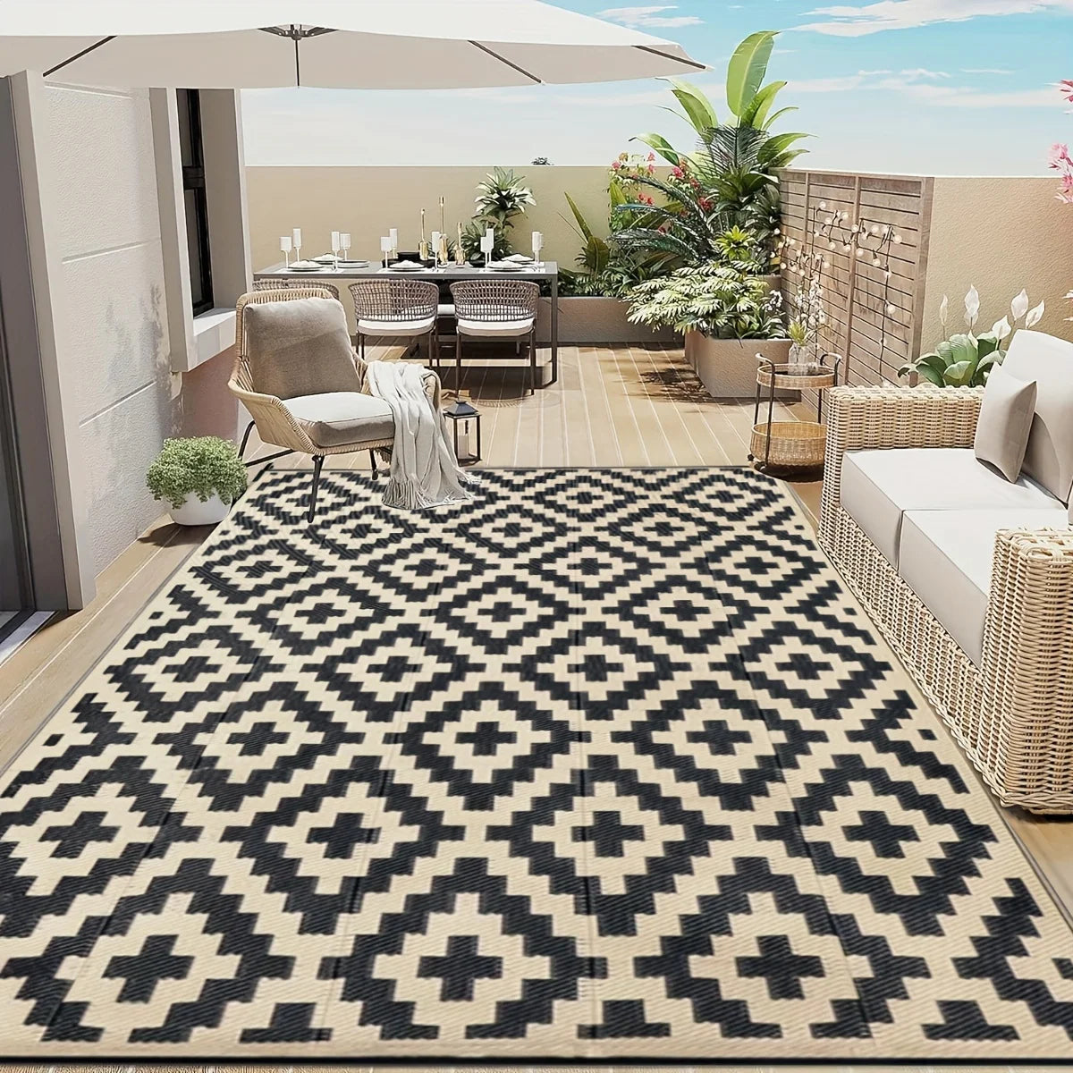 Double-Sided Waterproof Reversible Plastic Mats Modern Large Floor Mats and Rugs Durable PP Material Camping Picnic Mat